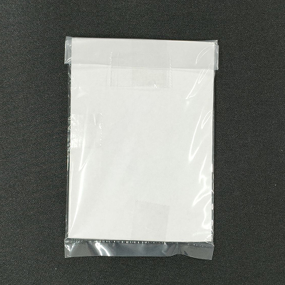 シングルカードの梱包画像